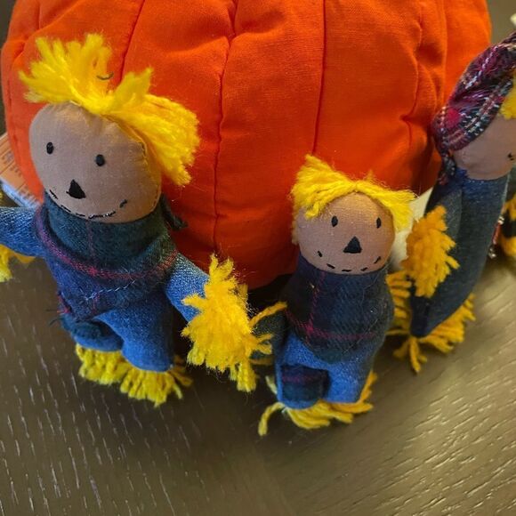 Vintage Pier 1 Soft Pumpkin and Scarecrow Family - Picture 12 of 15